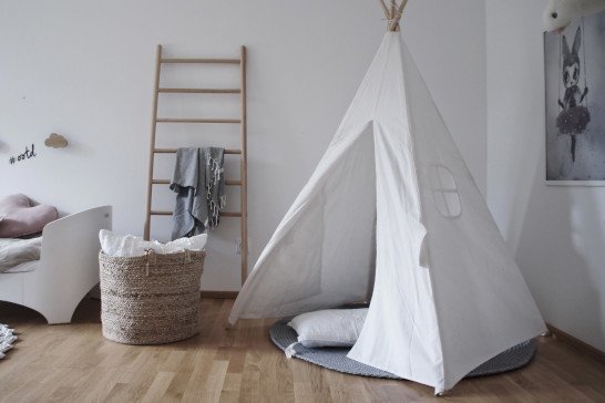 Tipis, Zelte & Tunnel