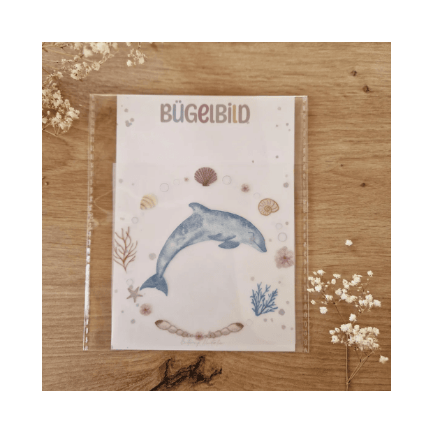 Buttercup Illustration Bügelbild - Delfin A6