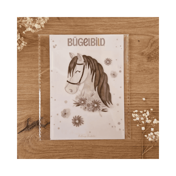 Buttercup Illustration Bügelbild - Pferd A6