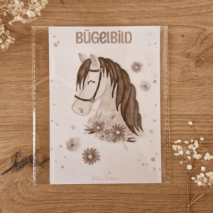 Buttercup Illustration Bügelbild - Pferd A6