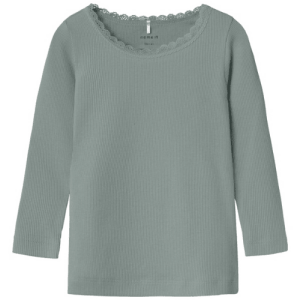 name it geripptes Basic Shirt - grün