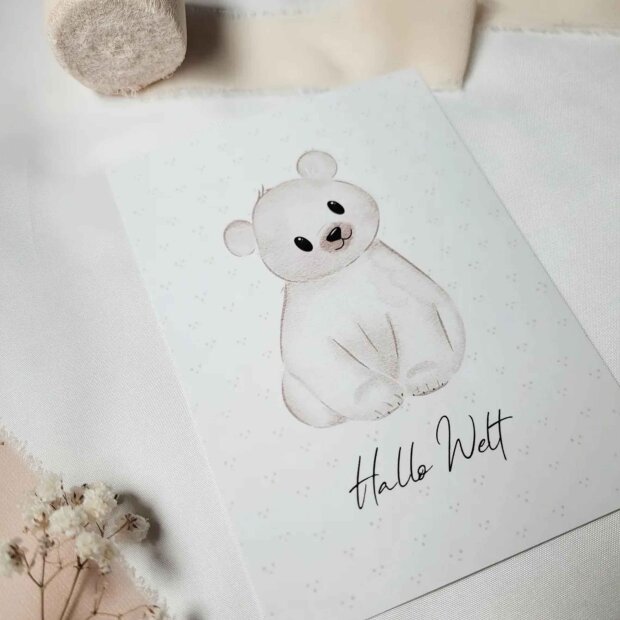 Buttercup Illustration Postkarte A6 - Hallo Baby - kleiner Bär inkl. Umschlag