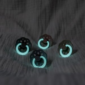 Schnuller BIBS NIGHT Boheme Naturkautschuk Gr. 2 (6-18...