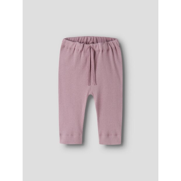 name it Hose Lilas