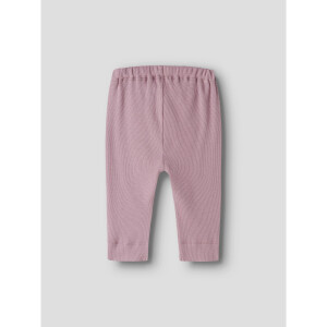 name it Hose Lilas