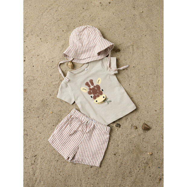 name it Shorts mocha mousse