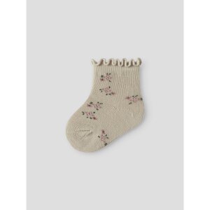 name it Socken Almond Milk