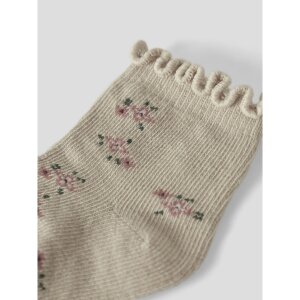 name it Socken Almond Milk