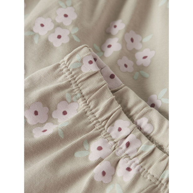 name it Biker Shorts Box Peyote