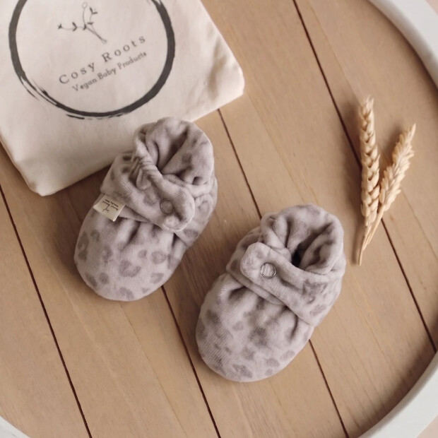 cosy roots Organic Nicky Booties - Leo Macchiato