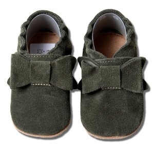 Krabbelschuhe Schleife Wildleder Oliv von HOBEA