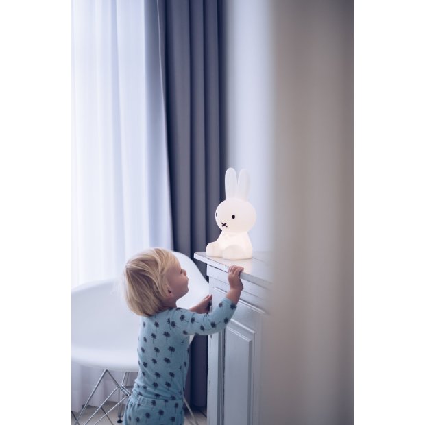 Kinderzimmer Nachtlicht - Miffy Hase LED 30 cm von Mr. Maria