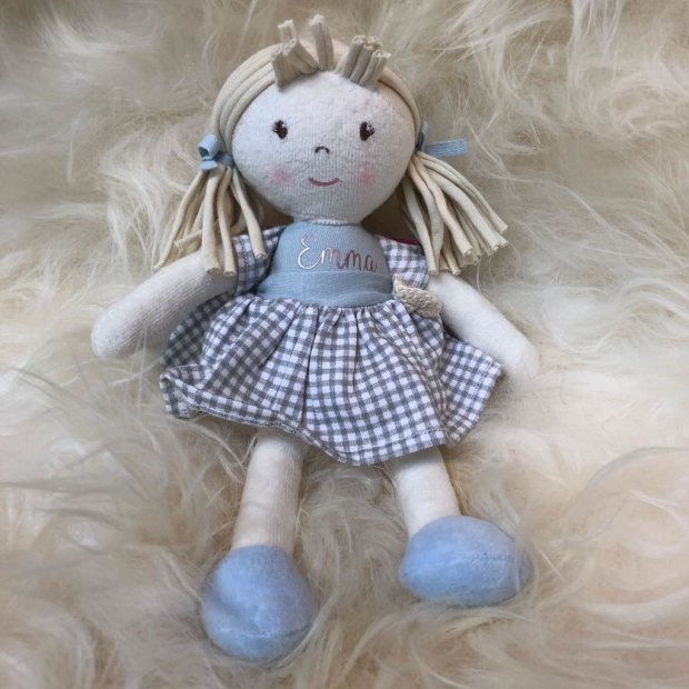 Stoff Puppe Neva Tikiri 25 cm personalisiert von my lovely fashion